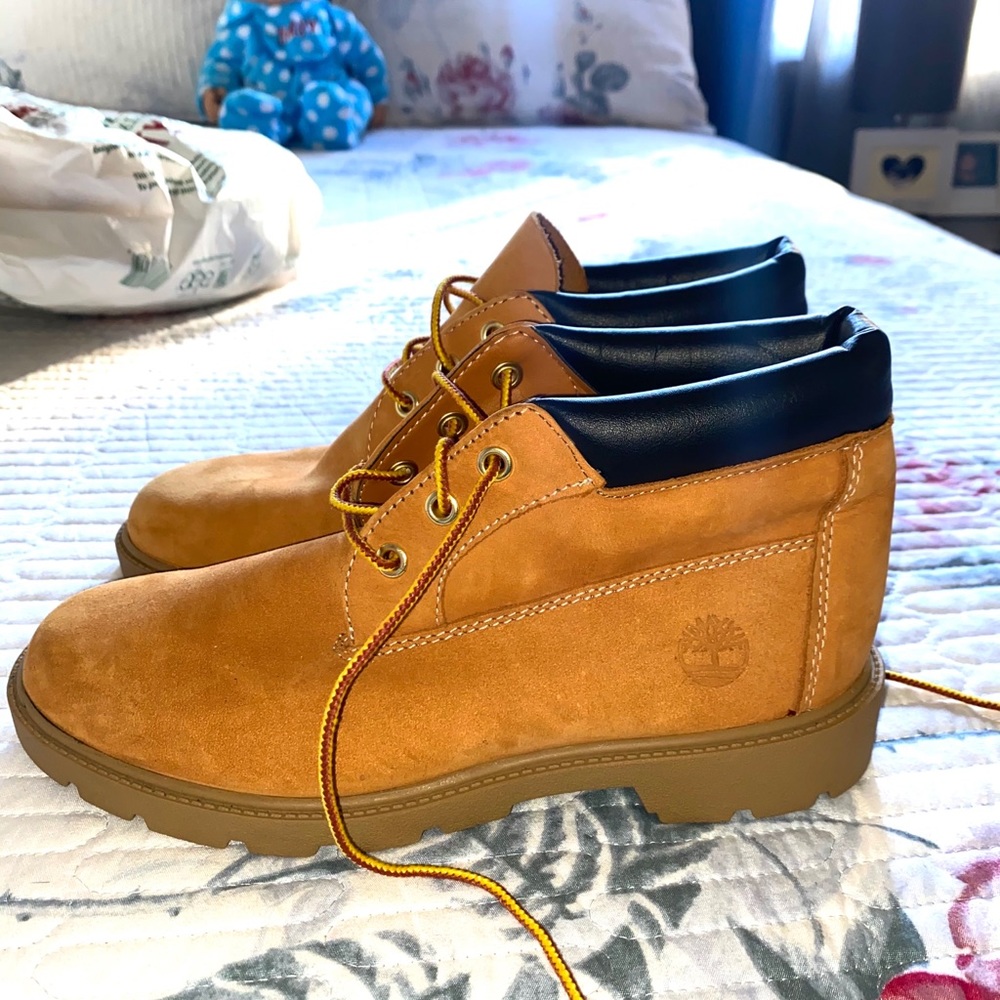 Low rise timberlands